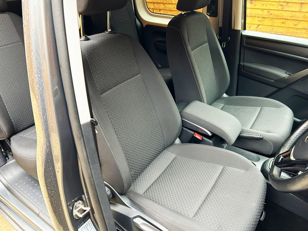 Used Volkswagen Caddy Life 2020 for sale - 76546927: Photo 18