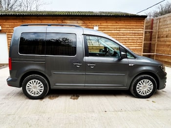 Used Volkswagen Caddy Life 2020 for sale - 76546927: Photo