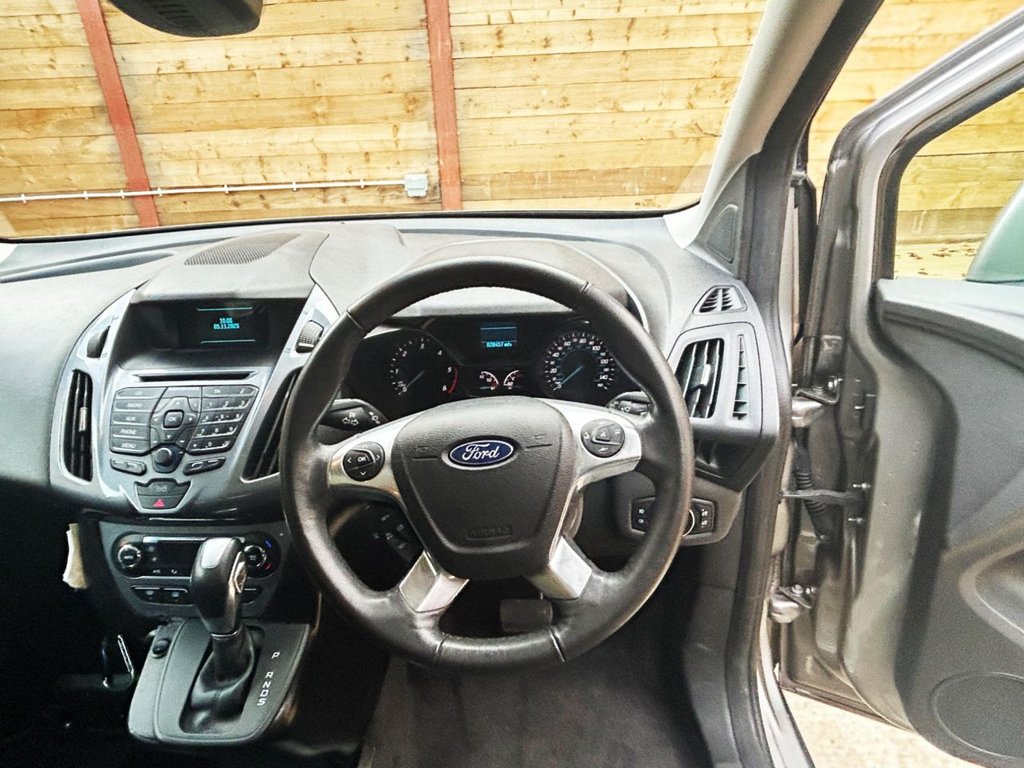 Used Ford Tourneo Connect 2018 for sale - 77798237: Photo 2