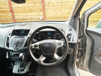 Used Ford Tourneo Connect 2018 for sale - 77798237: Photo