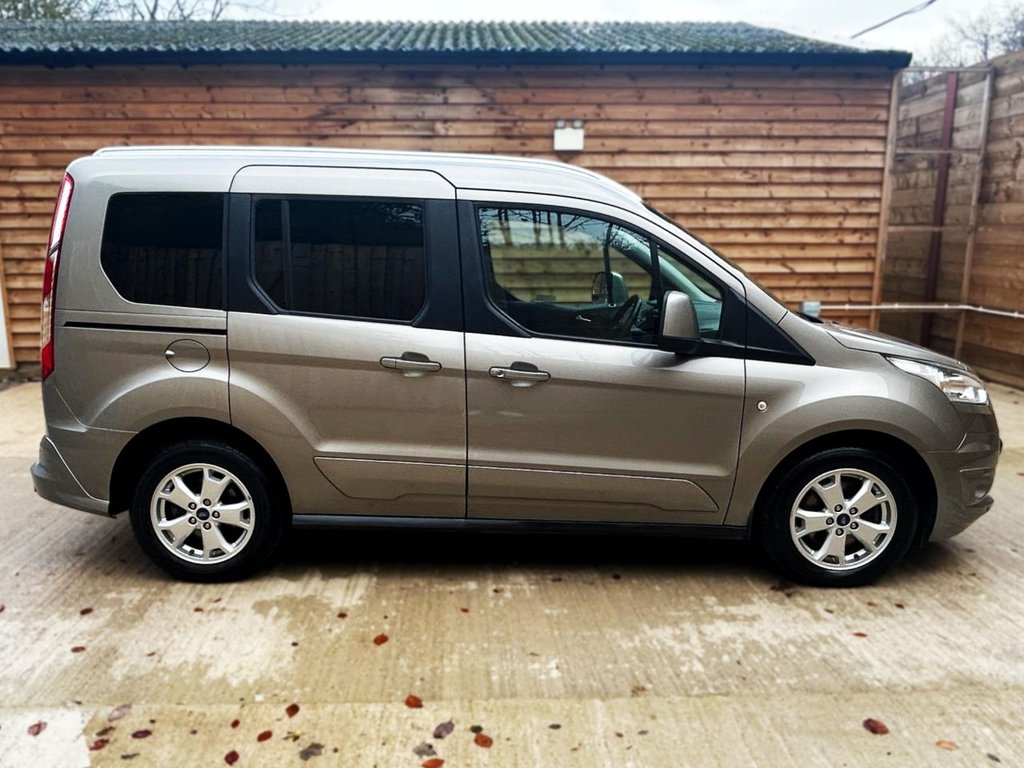Used Ford Tourneo Connect 2018 for sale - 77798237: Photo 7