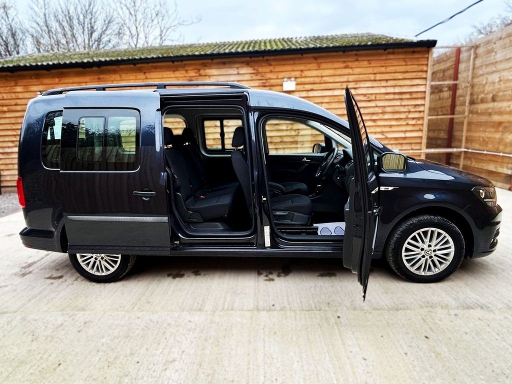 Used Volkswagen Caddy Maxi Life 2020 for sale - 76482419: Photo 13