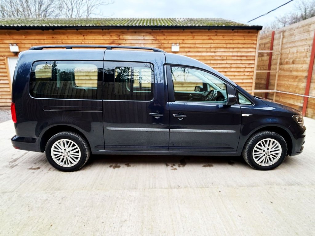 Used Volkswagen Caddy Maxi Life 2020 for sale - 76482419: Photo 6