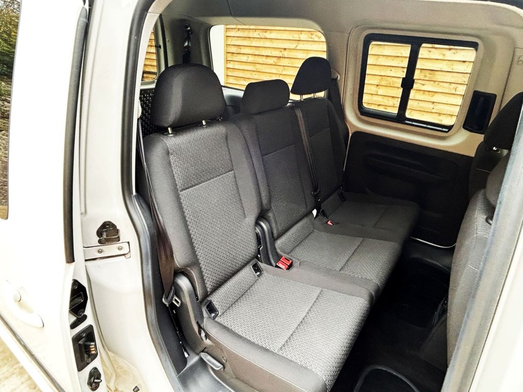 Used Volkswagen Caddy Maxi Life 2019 for sale - 75974075: Photo 16