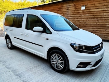 Used Volkswagen Caddy Maxi Life 2019 for sale - 75974075: Photo