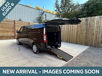 Used Ford Tourneo Custom 2024 for sale - 78806475: Photo