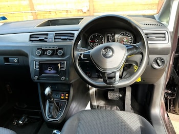 Used Volkswagen Caddy Life 2018 for sale - 78557362: Photo