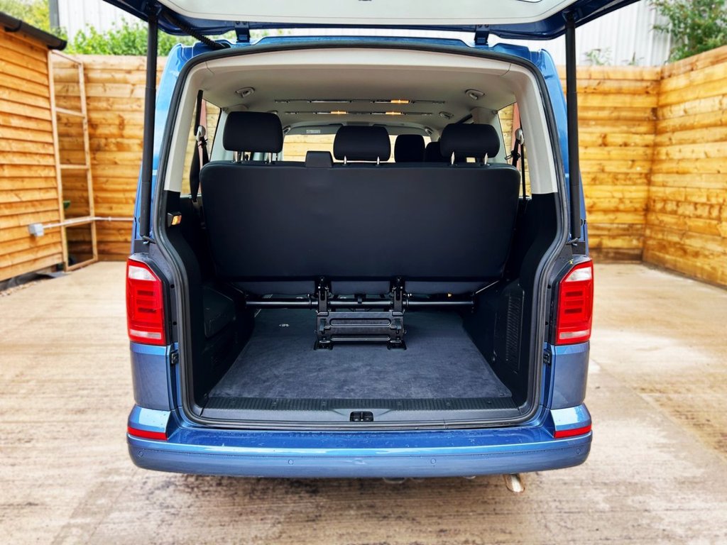 Used Volkswagen Transporter Shuttle 2018 for sale - 77301776: Photo 12