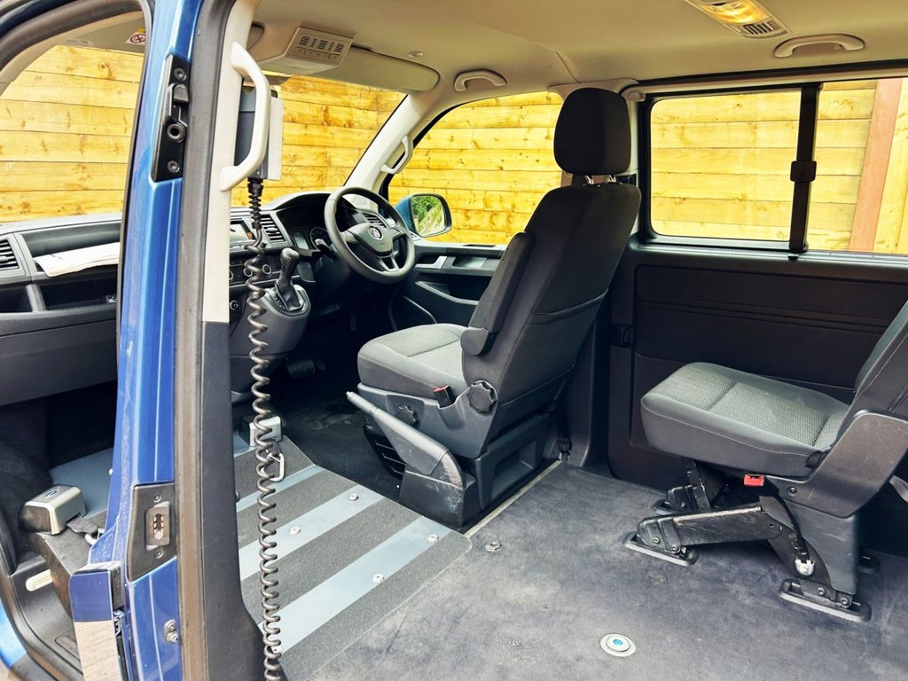 Used Volkswagen Transporter Shuttle 2018 for sale - 77301776: Photo 22