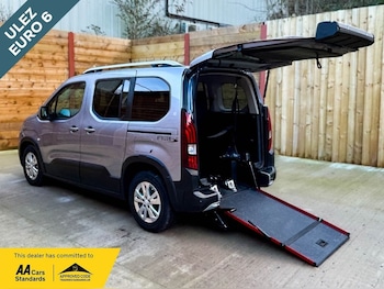 Used Peugeot Rifter 2020 for sale - 77620885: Photo