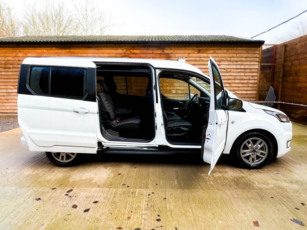 Used Ford Grand Tourneo Connect 2020 for sale - 77276490: Photo 15