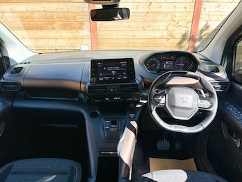 Used Peugeot Rifter 2024 for sale - 79423022: Photo