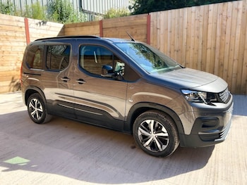 Used Peugeot Rifter 2024 for sale - 79423022: Photo