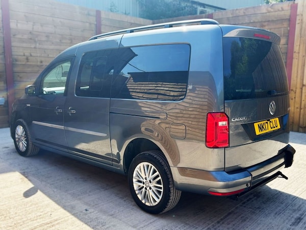 Used Volkswagen Caddy Maxi Life 2017 for sale - 75432674: Photo 10
