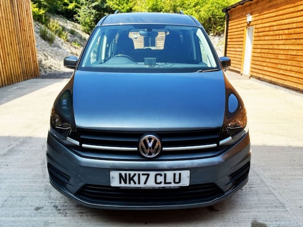 Used Volkswagen Caddy Maxi Life 2017 for sale - 75432674: Photo 11