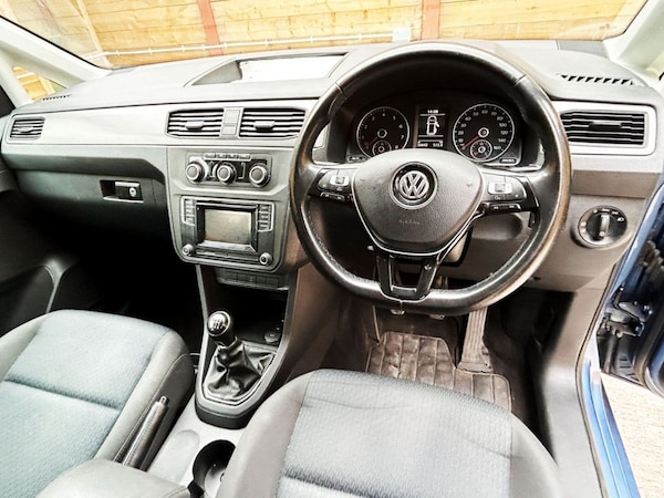 Used Volkswagen Caddy Maxi Life 2018 for sale - 76255967: Photo 2