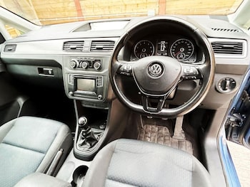 Used Volkswagen Caddy Maxi Life 2018 for sale - 76255967: Photo 2