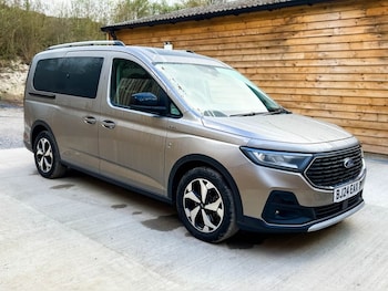 Used Ford Grand Tourneo Connect 2024 for sale - 78413880: Photo