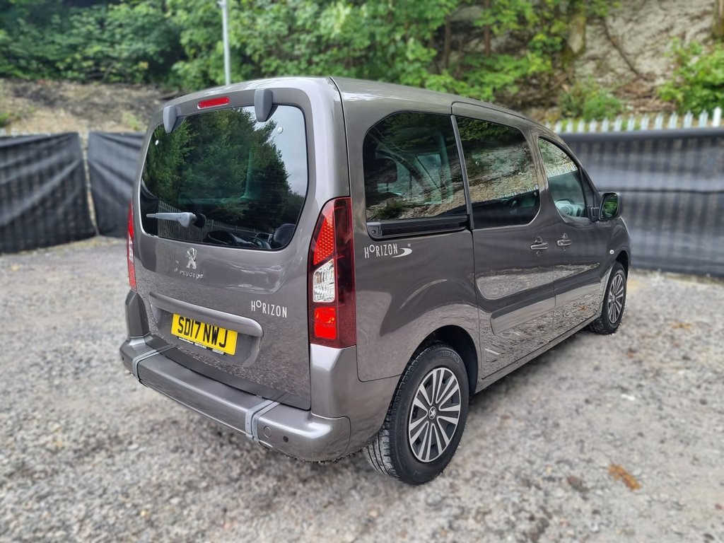 Used Peugeot Partner Tepee 2017 for sale - 77533851: Photo 11