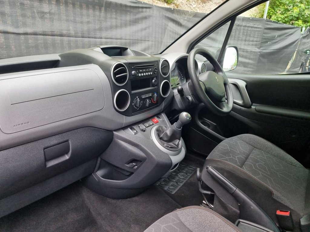 Used Peugeot Partner Tepee 2017 for sale - 77533851: Photo 18