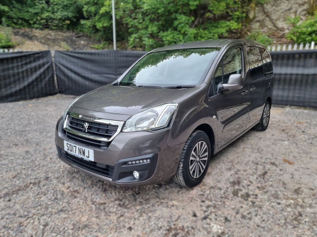 Used Peugeot Partner Tepee 2017 for sale - 77533851: Photo 6