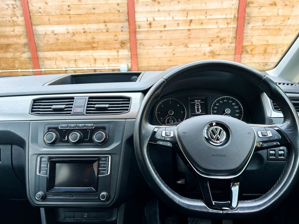 Used Volkswagen Caddy Maxi Life 2021 for sale - 77621152: Photo 2