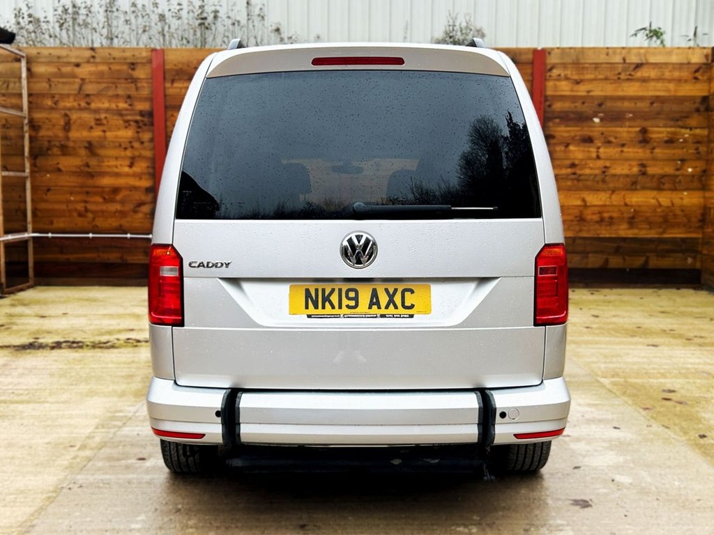 Used Volkswagen Caddy Maxi Life 2019 for sale - 76642761: Photo 12