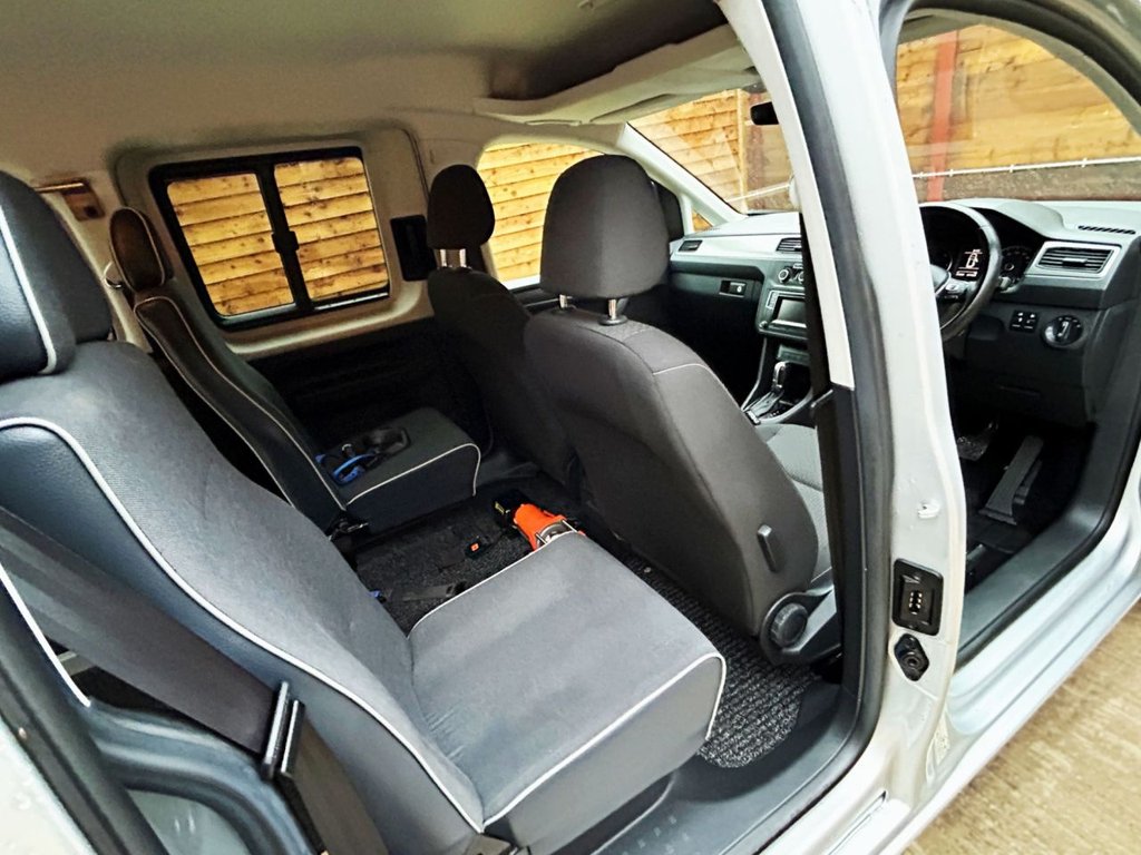 Used Volkswagen Caddy Maxi Life 2019 for sale - 76642761: Photo 20