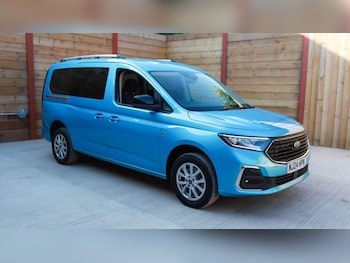 Used Ford Grand Tourneo Connect 2024 for sale - 79103853: Photo