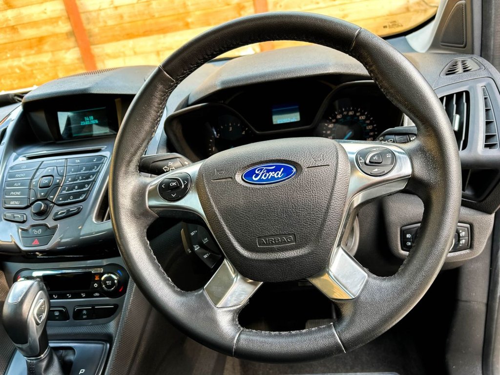 Used Ford Tourneo Connect 2015 for sale - 77680683: Photo 21