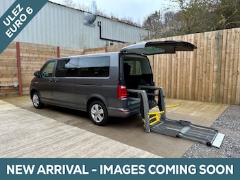 Used Volkswagen Transporter Shuttle 2018 for sale - 78181538: Photo