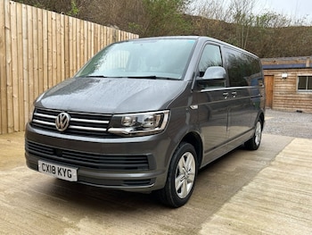 Used Volkswagen Transporter Shuttle 2018 for sale - 78181538: Photo