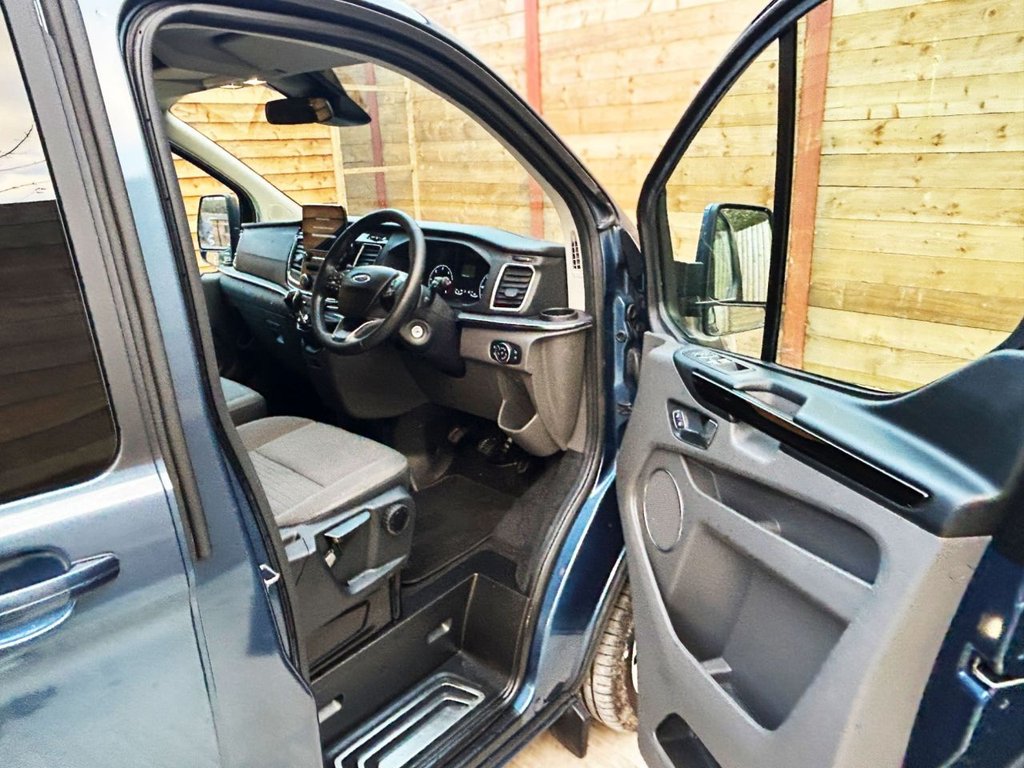 Used Ford Tourneo Custom 2018 for sale - 76430134: Photo 16