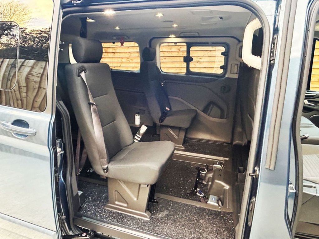 Used Ford Tourneo Custom 2018 for sale - 76430134: Photo 18