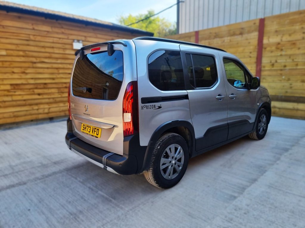 Used Peugeot Rifter 2023 for sale - 77919576: Photo 12