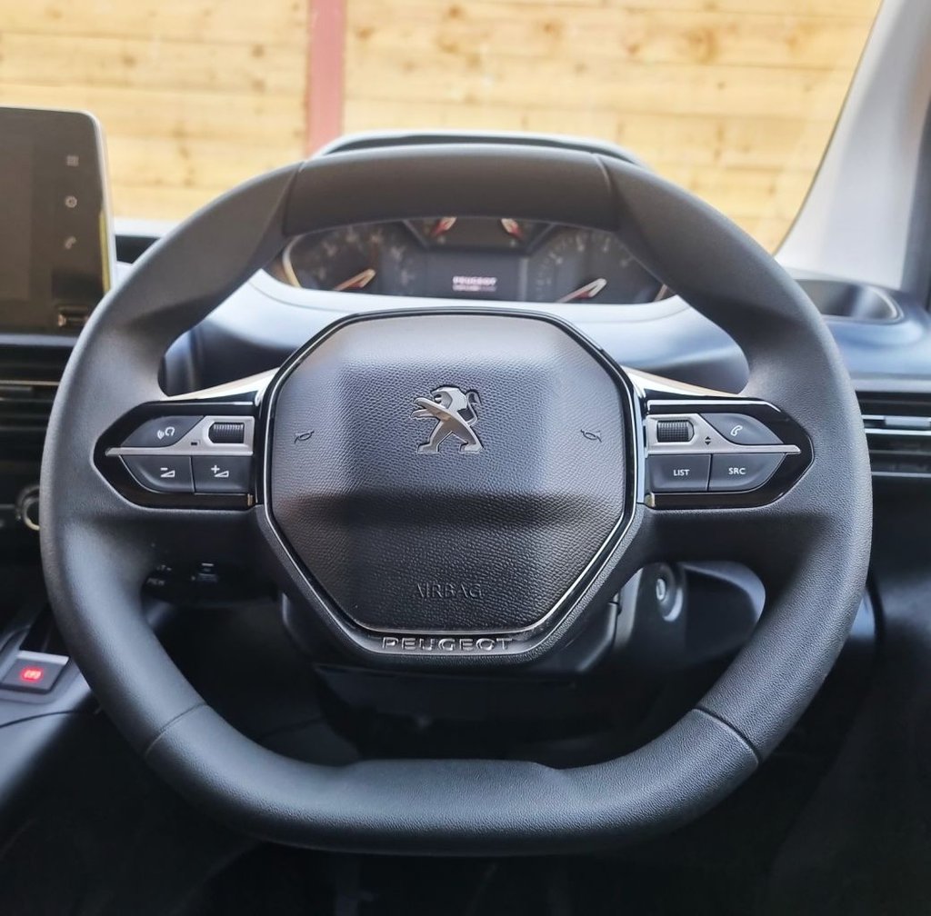 Used Peugeot Rifter 2023 for sale - 77919576: Photo 22