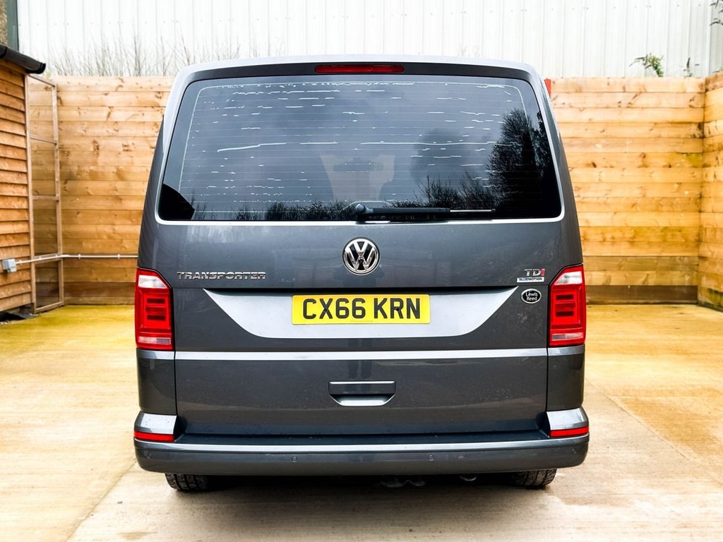 Used Volkswagen Transporter 2016 for sale - 77621493: Photo 11