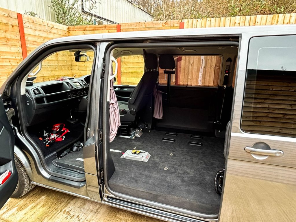 Used Volkswagen Transporter 2016 for sale - 77621493: Photo 24