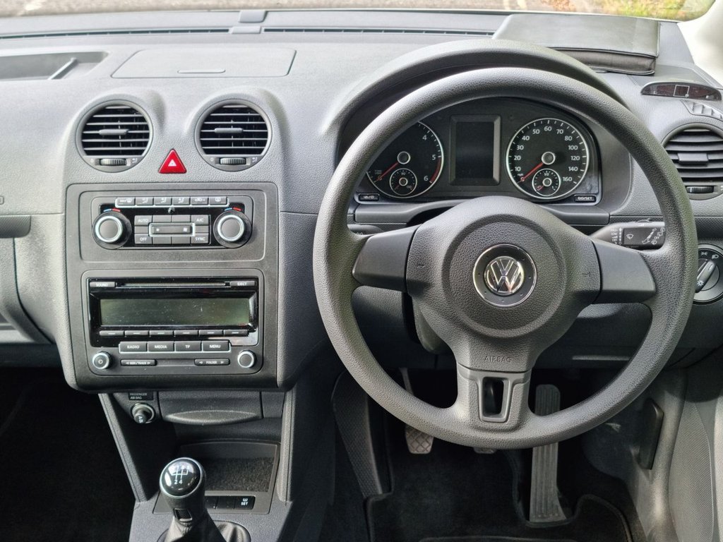 Used Volkswagen Caddy Maxi Life 2014 for sale - 77263155: Photo 19