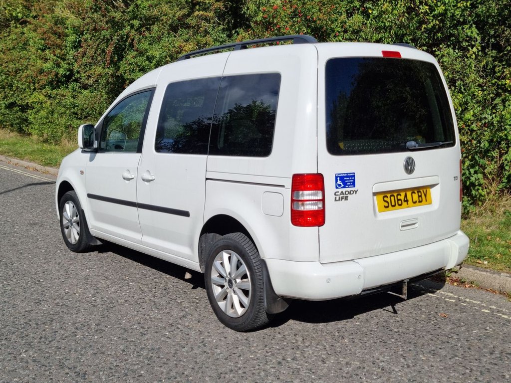 Used Volkswagen Caddy Maxi Life 2014 for sale - 77263155: Photo 4