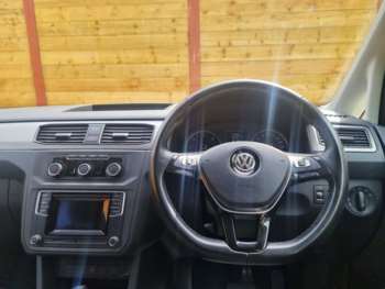 Used Volkswagen Caddy Maxi Life 2017 for sale - 74607329: Photo
