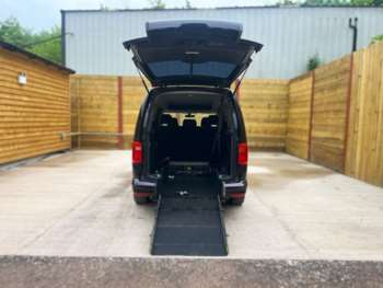 Used Volkswagen Caddy Maxi Life 2017 for sale - 74607329: Photo