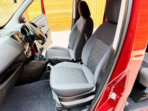 Used Fiat Doblo 2012 for sale - 76038701: Photo 24