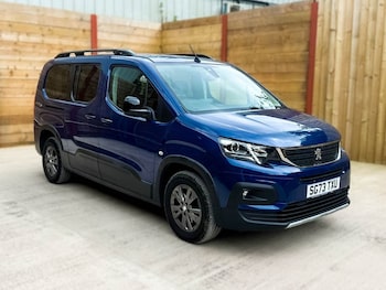 Used Peugeot Rifter 2023 for sale - 78805919: Photo
