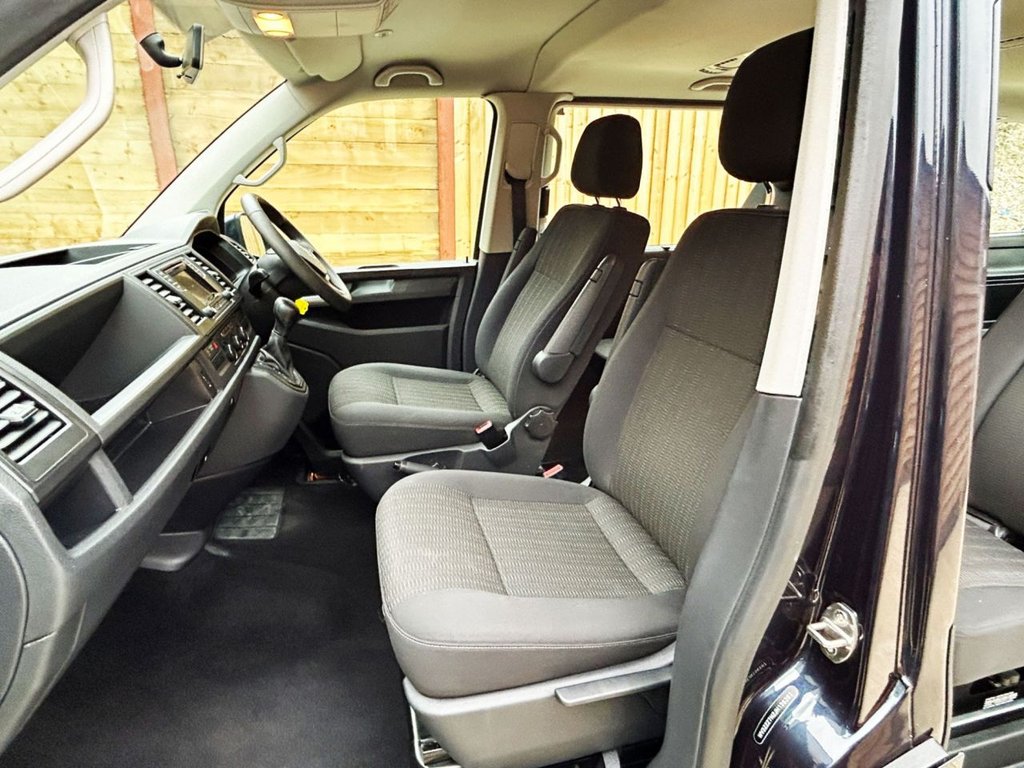 Used Volkswagen Transporter 2018 for sale - 76724602: Photo 20