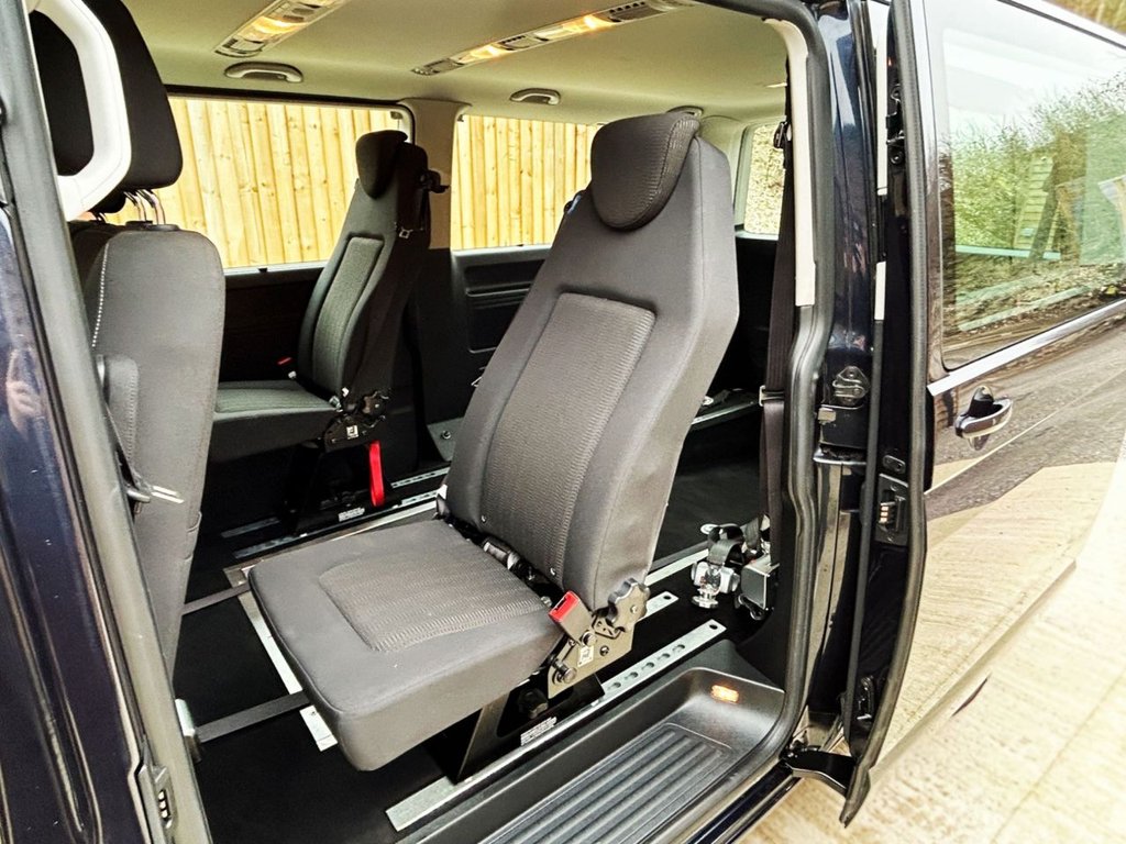 Used Volkswagen Transporter 2018 for sale - 76724602: Photo 21