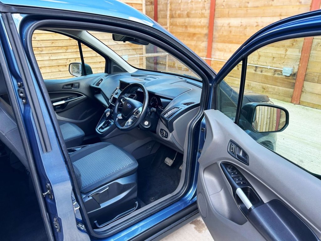 Used Ford Grand Tourneo Connect 2021 for sale - 76883559: Photo 15