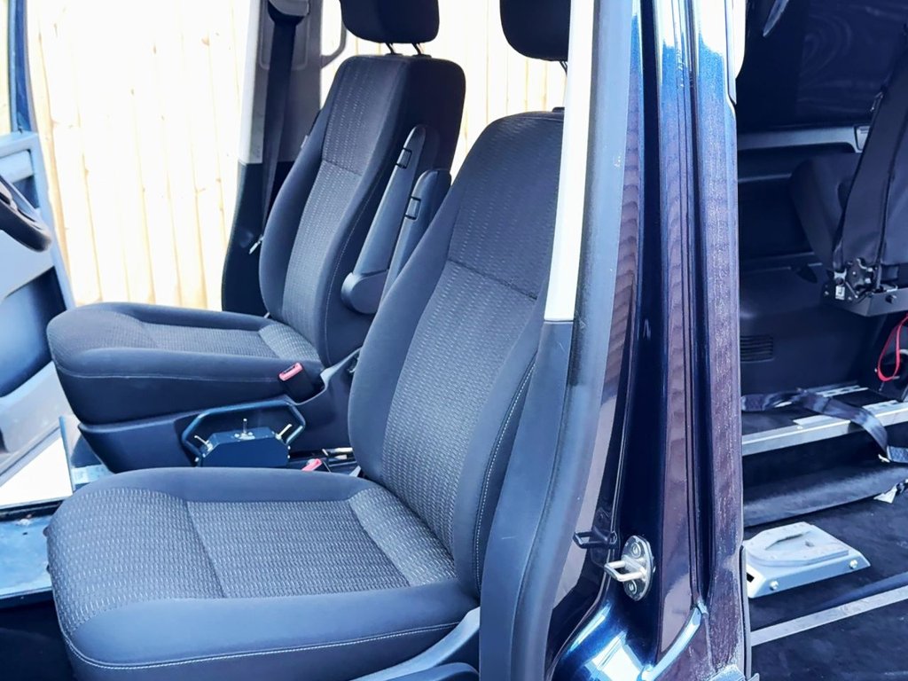 Used Volkswagen Transporter 2018 for sale - 77110506: Photo 13