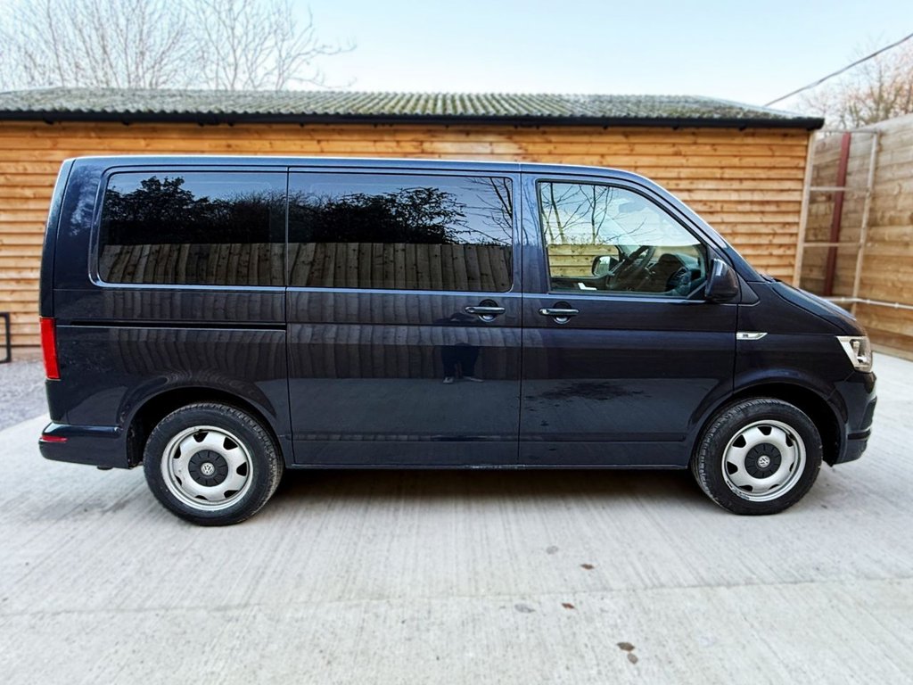 Used Volkswagen Transporter 2018 for sale - 77110506: Photo 3