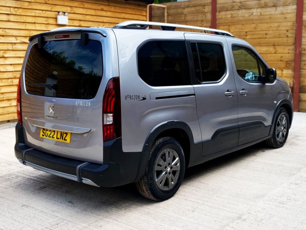 Used Peugeot Rifter 2022 for sale - 76582010: Photo 11